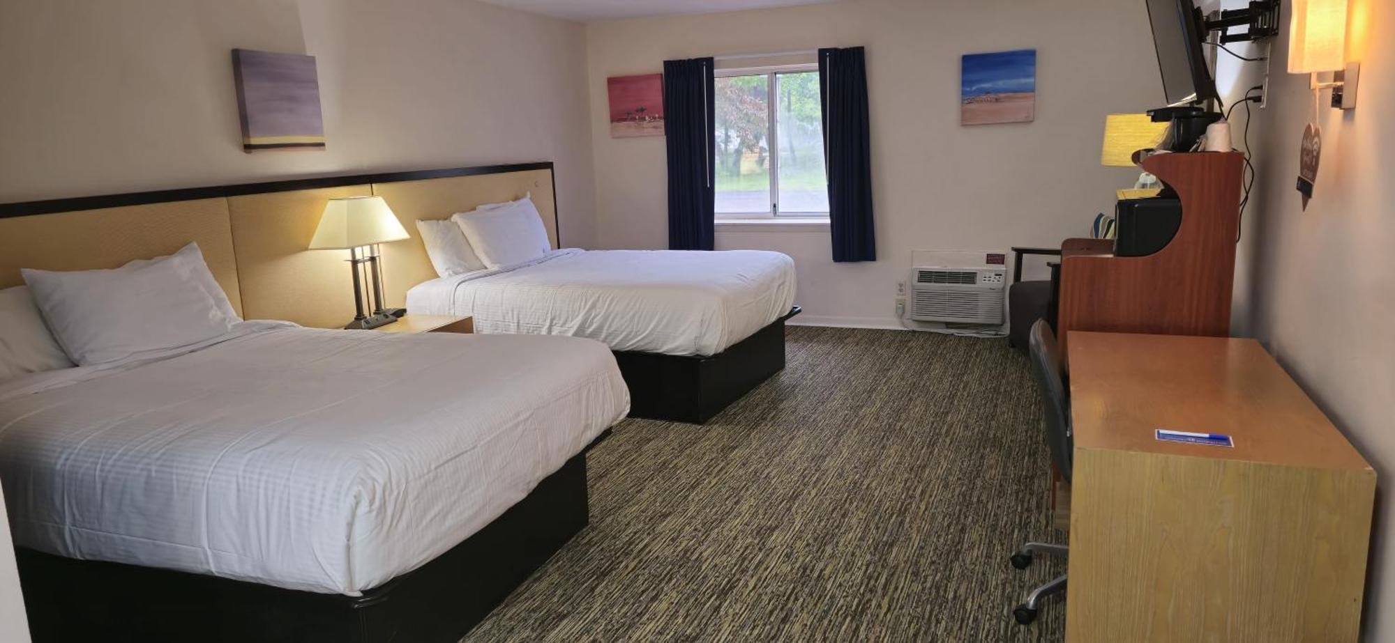 Oscoda Rodeway Inn Formerly Camp Inn Lodge מראה חיצוני תמונה